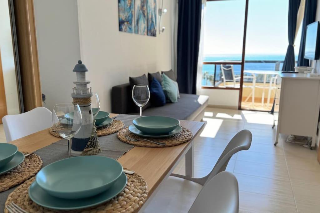 Apartamento A Pie De Playa Con Terraza Y Piscinas Apartment Benalmadena Exterior photo